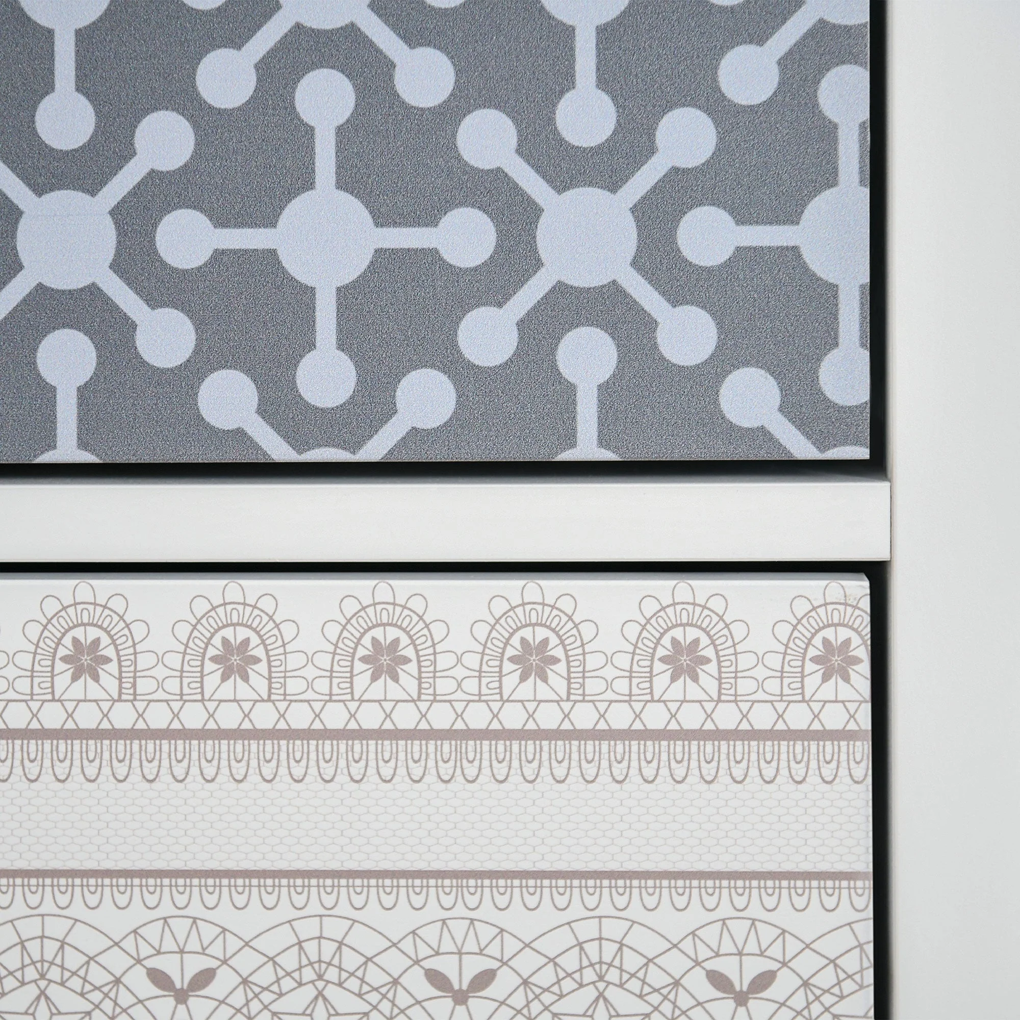 Chest of Drawers - Image 7